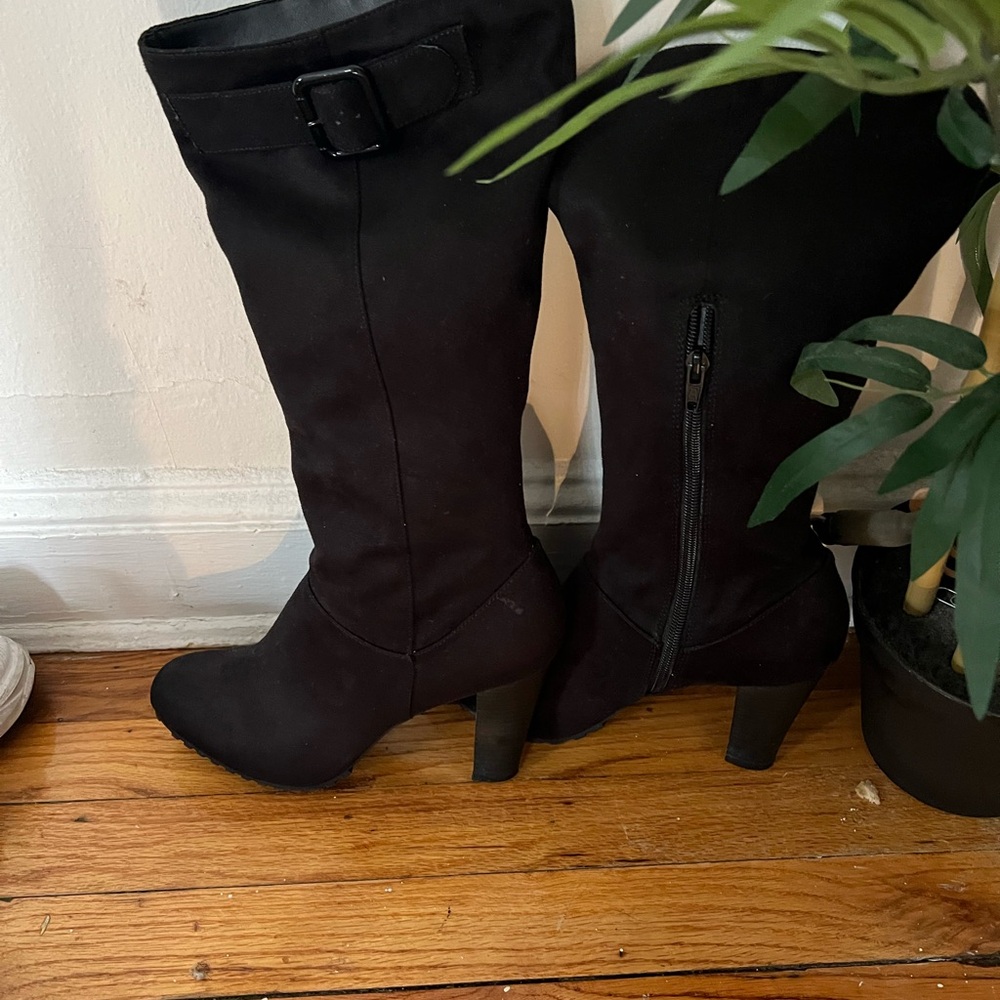 Dexter Black Heeled Boots